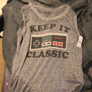 Keep it classic tank top ! Comes with free gift!